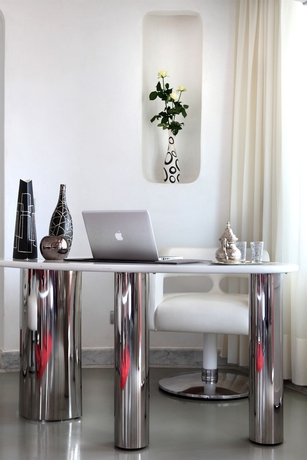 Imagen de los interiores del Hotel La Renaissance Hotel. Foto 6