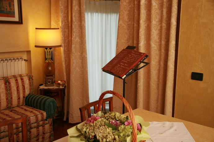 Imagen de los interiores del Hotel La Rescossa. Foto 8