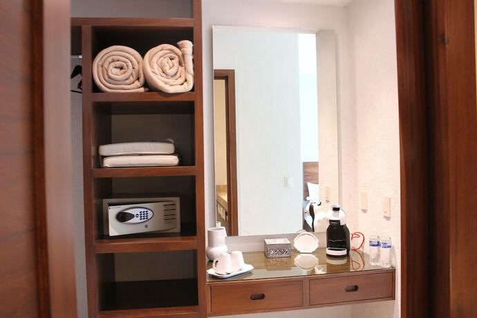 Imagen de la habitación del Hotel La Reserva Chapala Resort. Foto 15