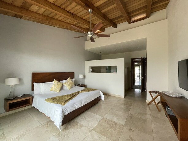 Imagen general del Hotel La Reserva Chapala Resort. Foto 4
