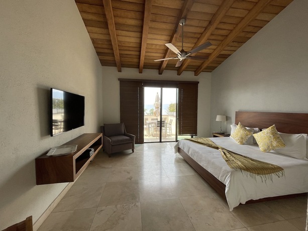 Imagen de la habitación del Hotel La Reserva Chapala Resort. Foto 18