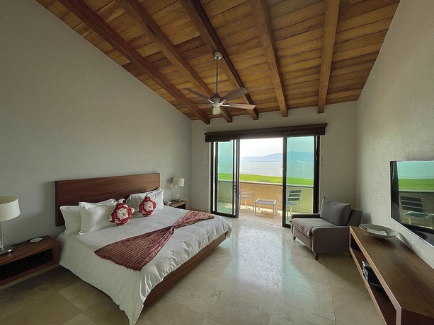 Imagen de la habitación del Hotel La Reserva Chapala Resort. Foto 19