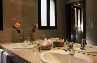 Imagen de la habitación del Hotel La Reserva de San Leonardo. Foto 4