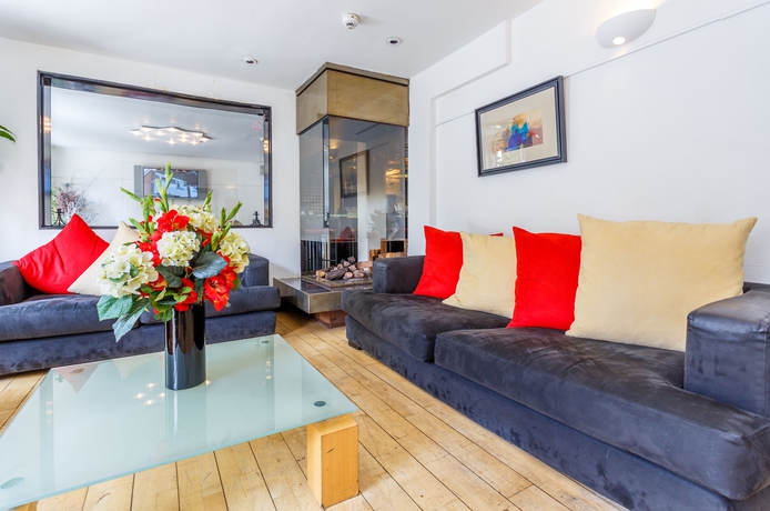 Imagen de los interiores del Hotel La Reserve, Londres. Foto 13