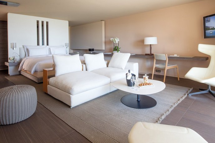 Imagen de la habitación del Hotel La Reserve Ramatuelle Spa and Villas. Foto 9