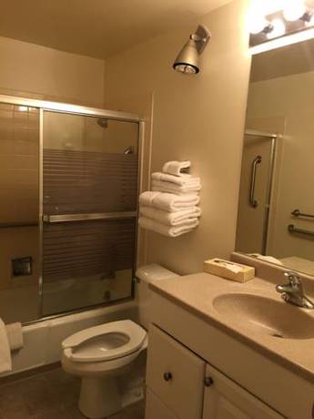 Imagen de la habitación del Hotel La Residence Suite. Foto 4