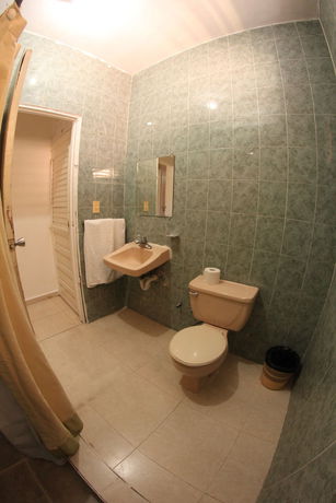 Imagen de la habitación del Hotel La Residencia, Zona Colonial. Foto 13