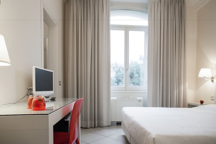 Imagen de la habitación del Hotel La Residenza Fiorentina. Foto 11