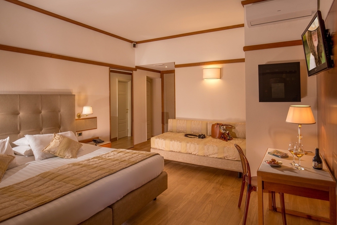 Imagen de la habitación del Hotel La Residenza, Roma. Foto 10