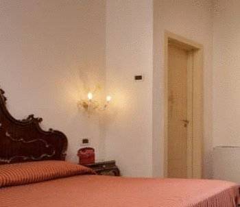 Imagen de la habitación del Hotel La Residenza, Venecia. Foto 9