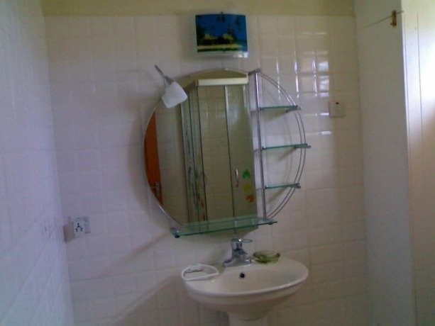Imagen de la habitación del Hotel La Residnce les Badamiers. Foto 5