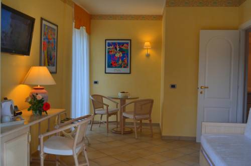 Imagen de la habitación del Hotel La Riserva Di Castel D'appio. Foto 3