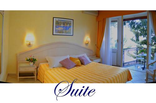 Imagen de la habitación del Hotel La Riserva Di Castel D'appio. Foto 13