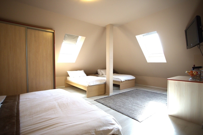Imagen de la habitación del Hotel La Riva, Siofok. Foto 5