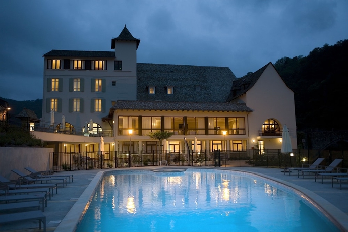 Imagen de la piscina del Hotel La Rivi&egrave;re. Foto 18