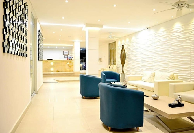 Imagen del bar/restaurante del Hotel La Riviera, Santa Marta. Foto 2