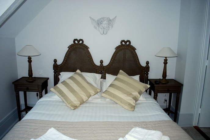 Imagen de la habitación del Hotel La Rob&eacute;y&egrave;re. Foto 13