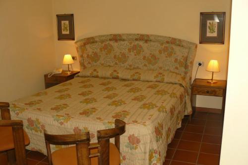 Imagen de la habitación del Hotel La Rocca, Gubbio. Foto 10