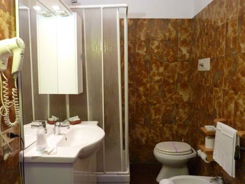 Imagen de la habitación del Hotel La Rocca, Narni. Foto 7