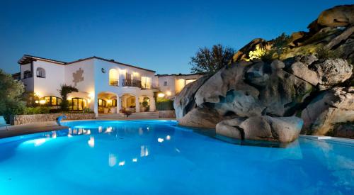 Imagen general del Hotel La Rocca Resort & Spa. Foto 4
