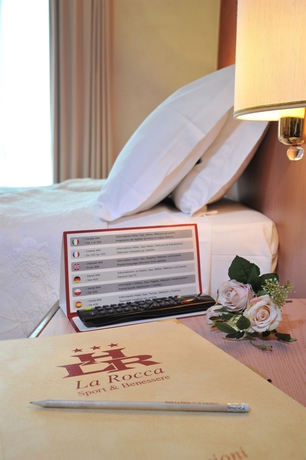 Imagen de la habitación del Hotel La Rocca Sport and Benessere. Foto 6