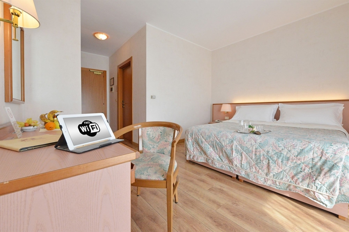 Imagen de la habitación del Hotel La Rocca Sport and Benessere. Foto 10