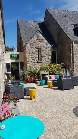Imagen de la habitación del Hotel La Roche Du Marais. Foto 8