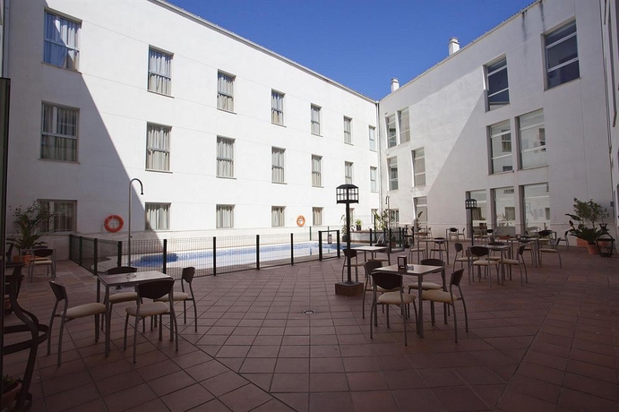 Imagen general del Hotel La Rocina. Foto 2