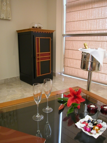 Imagen de los interiores del Hotel La Rocina. Foto 16