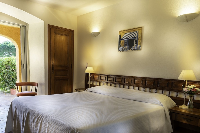 Imagen de la habitación del Hotel La Romarine. Foto 5