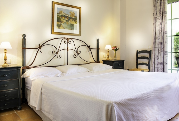 Imagen de la habitación del Hotel La Romarine. Foto 6