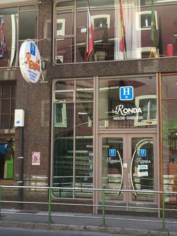 Imagen de la habitación del Hotel La Ronda. Foto 2