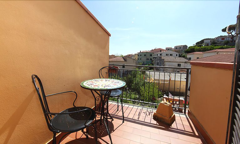 Imagen de la habitación del Hotel La Rosa, Campo nell'Elba. Foto 6