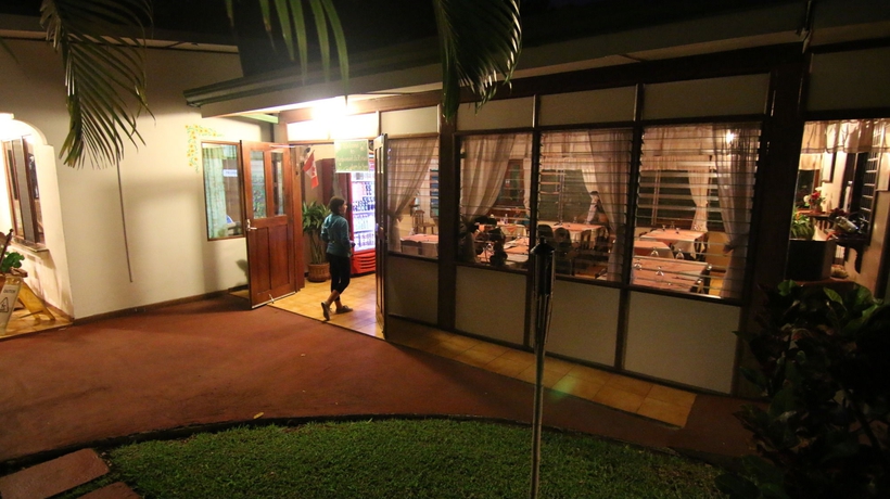 Imagen del bar/restaurante del Hotel La Rosa De America. Foto 2