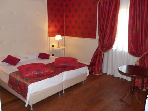 Imagen de la habitación del Hotel La Rosa Dei Venti, Campogrande. Foto 11