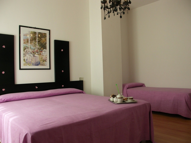 Imagen de la habitación del Hotel La Rosa Dei Venti, Monte San Giusto. Foto 7