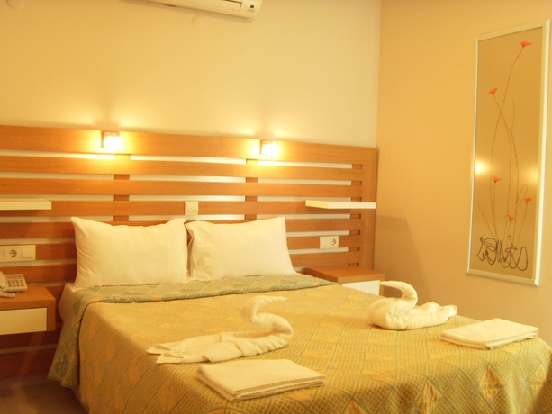 Imagen de la habitación del Hotel La Rosa, Gumbet. Foto 3