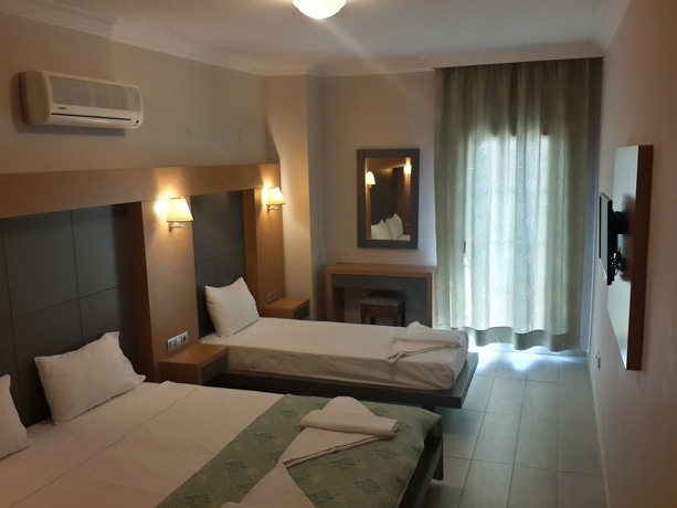 Imagen de la habitación del Hotel La Rosa, Gumbet. Foto 4
