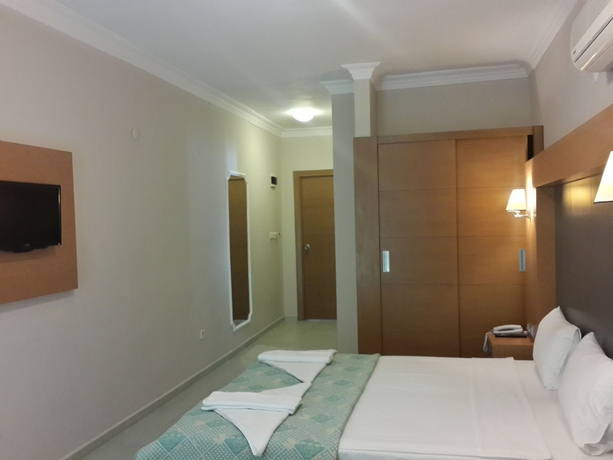 Imagen de la habitación del Hotel La Rosa, Gumbet. Foto 5
