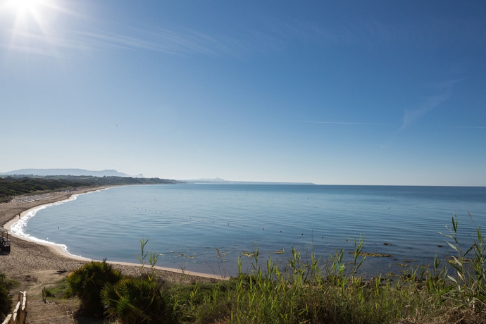 Imagen de los exteriores del Hotel La Rosa - Selinunte. Foto 9