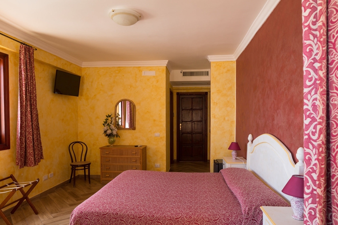 Imagen de la habitación del Hotel La Rosa - Selinunte. Foto 2
