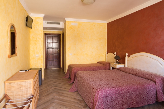 Imagen de la habitación del Hotel La Rosa - Selinunte. Foto 3