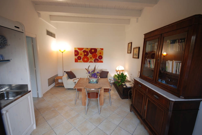 Imagen de la habitación del Hotel La Rosa Sul Mare. Foto 2