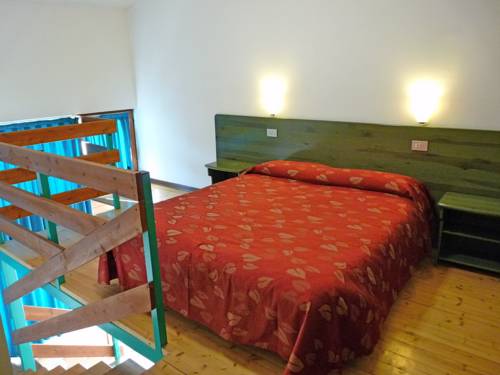 Imagen de la habitación del Hotel La Rosa, Teglio. Foto 6