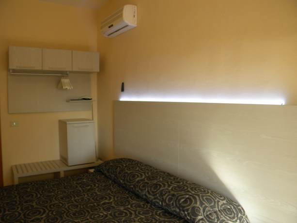 Imagen de la habitación del Hotel La Rosa del Tirreno. Foto 10