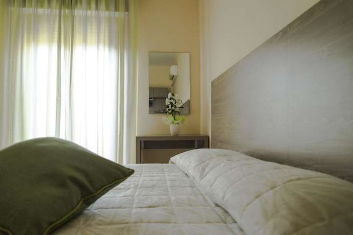 Imagen de la habitación del Hotel La Rosa del Tirreno. Foto 14