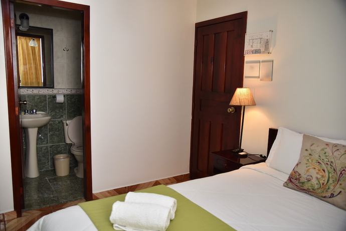 Imagen de la habitación del Hotel La Rosario. Foto 4