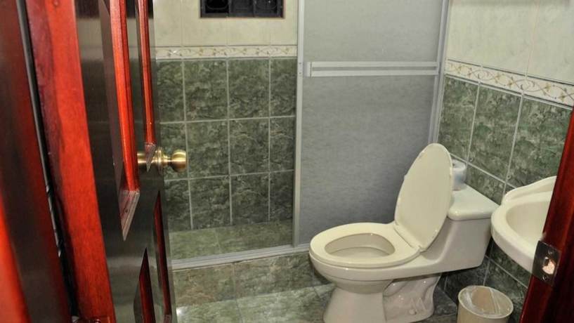 Imagen de la habitación del Hotel La Rosario. Foto 17