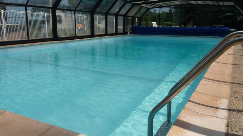 Imagen de la piscina del Hotel La Rose Des Vents. Foto 10