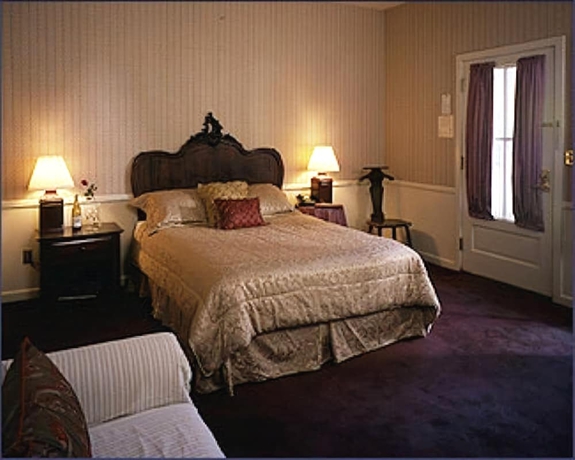 Imagen de la habitación del Hotel La Rose. Foto 10